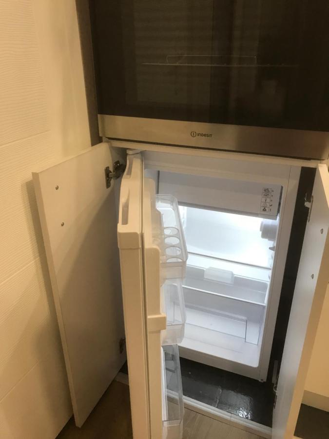 Apartman Kristina Free Parking 노비사드 외부 사진