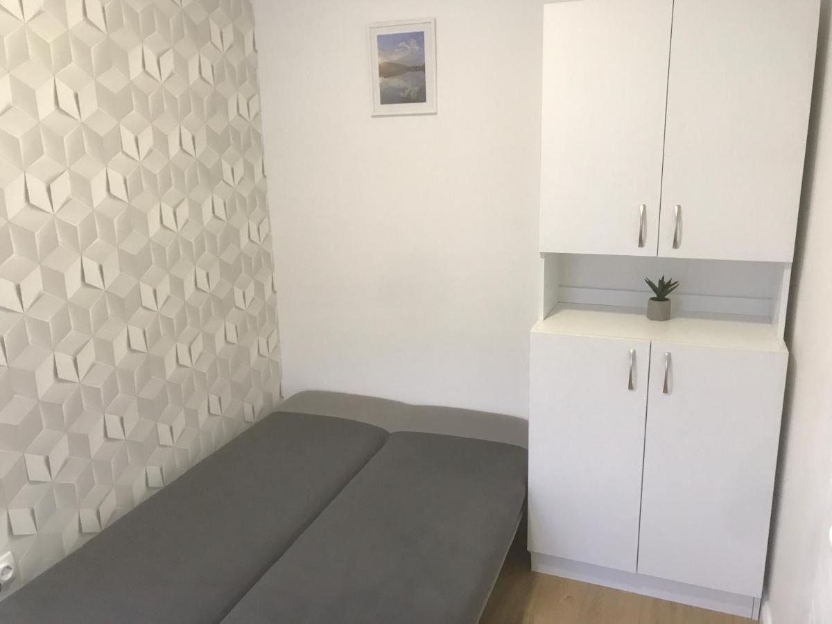Apartman Kristina Free Parking 노비사드 외부 사진