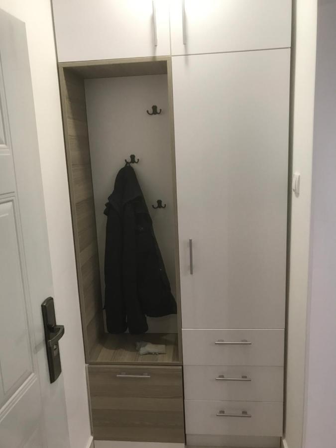 Apartman Kristina Free Parking 노비사드 외부 사진